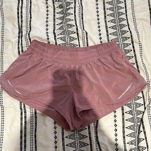 Lululemon hotty hot short